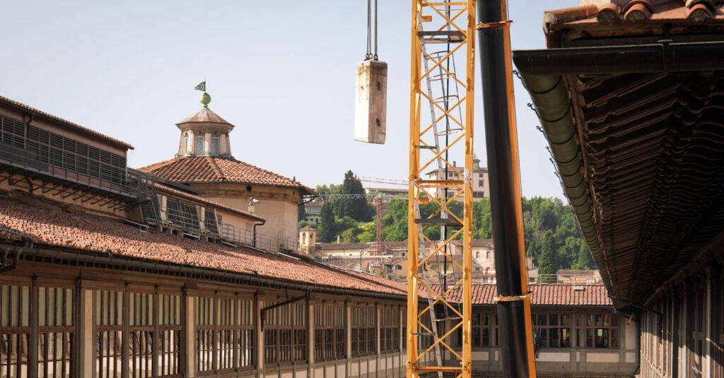 Uffizi, per un selfie turista danneggia capolavoro del 1712. Il direttore: «Porremo limiti»