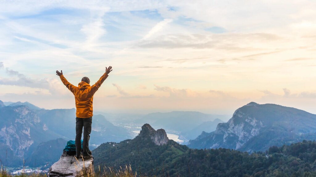 7 Daily Habits That Separate High Achievers From Everyone Else