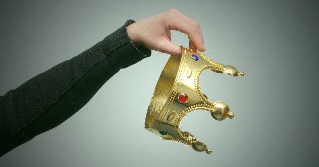 10 Fictional Kings Who Go from Good to Bad